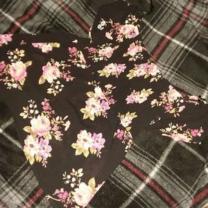 Floral stretchy crop top